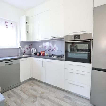 Apartman Teo &Tena Otočac Εξωτερικό φωτογραφία
