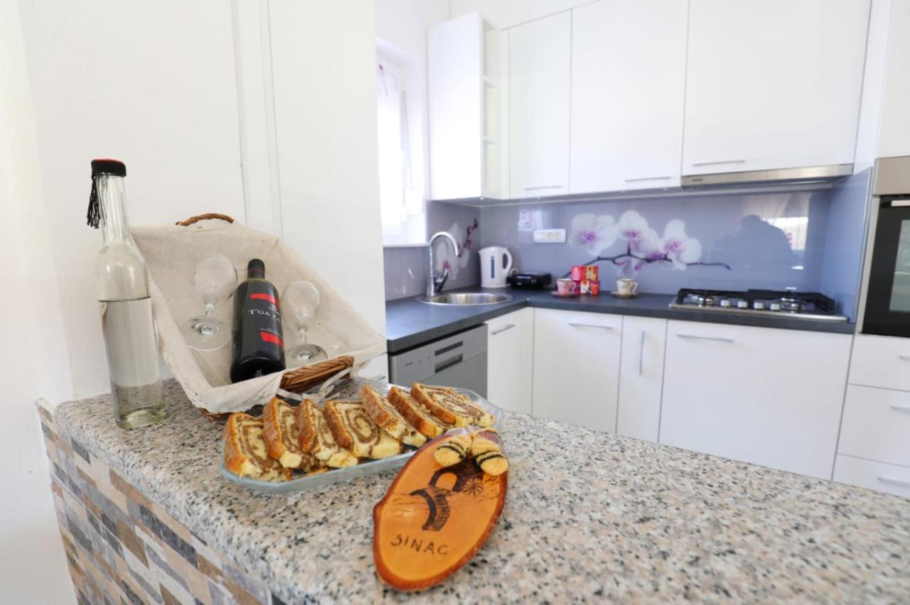 Apartman Teo &Tena Otočac Εξωτερικό φωτογραφία