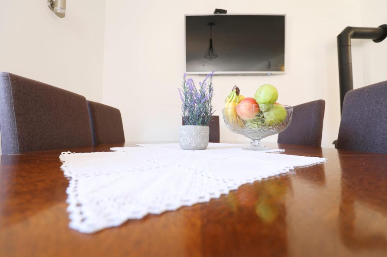Apartman Teo &Tena Otočac Εξωτερικό φωτογραφία