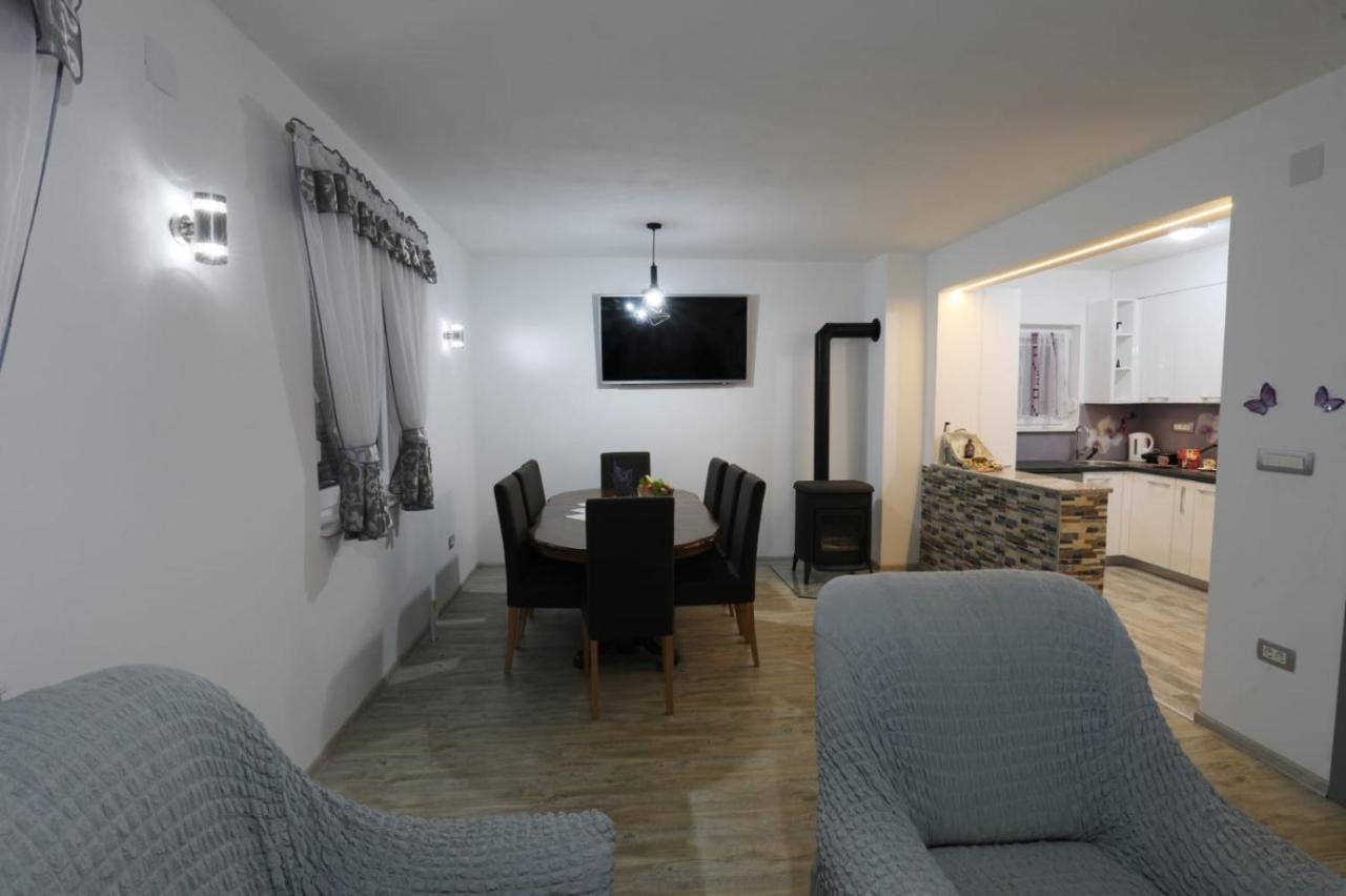 Apartman Teo &Tena Otočac Εξωτερικό φωτογραφία