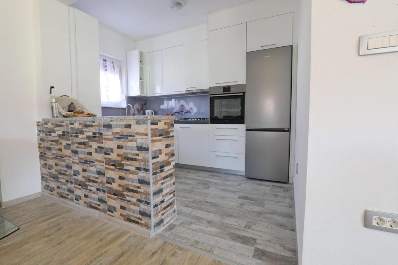 Apartman Teo &Tena Otočac Εξωτερικό φωτογραφία