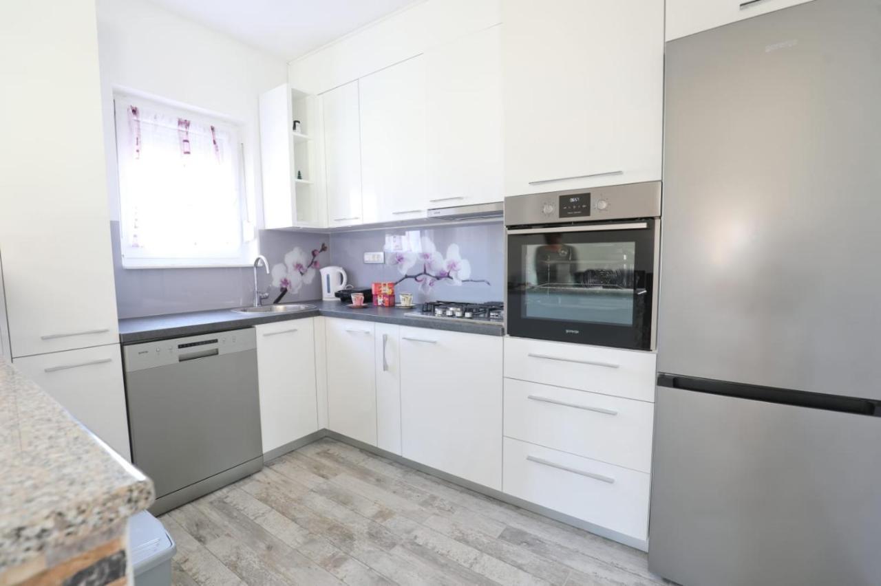 Apartman Teo &Tena Otočac Εξωτερικό φωτογραφία