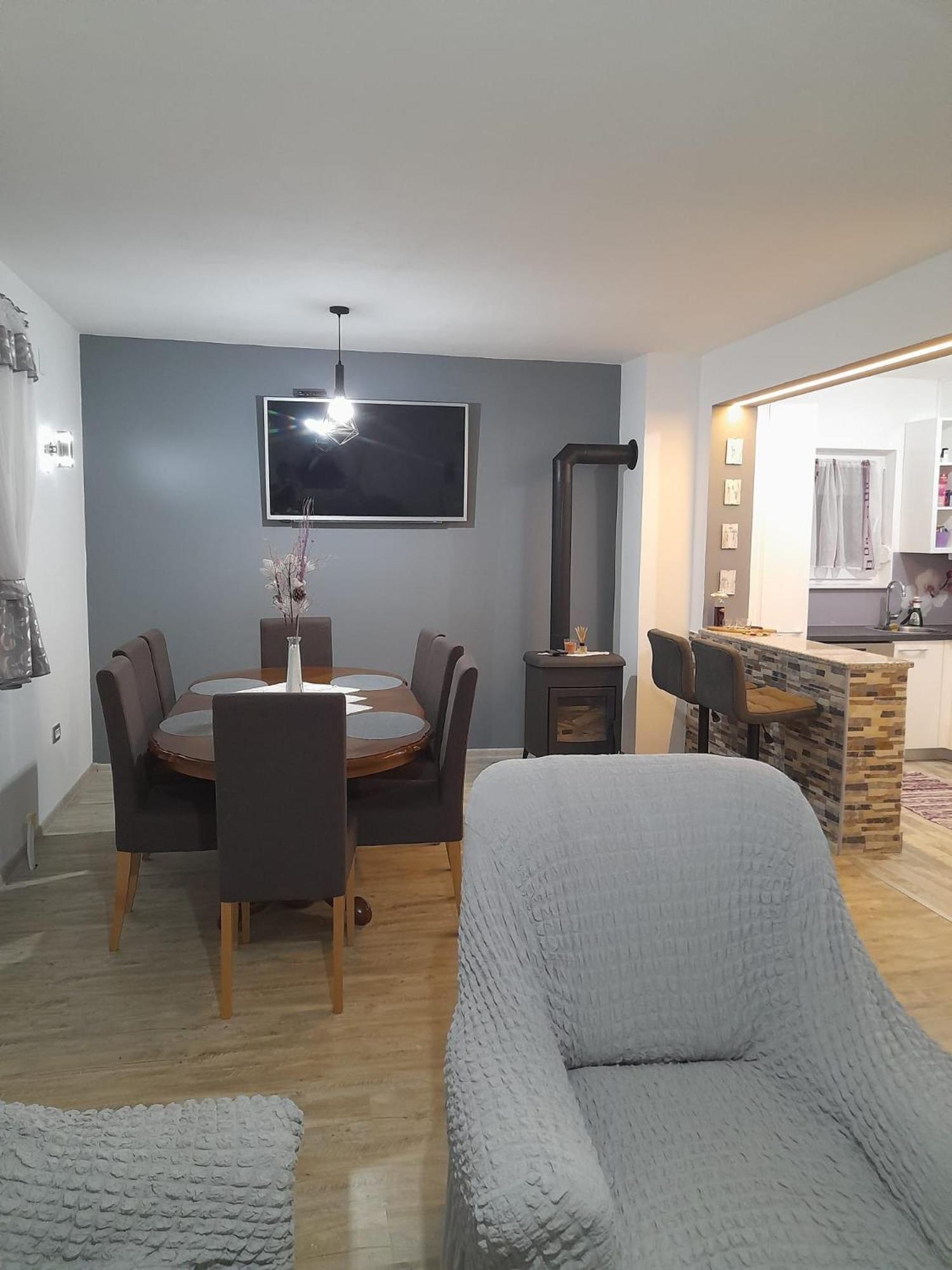 Apartman Teo &Tena Otočac Εξωτερικό φωτογραφία